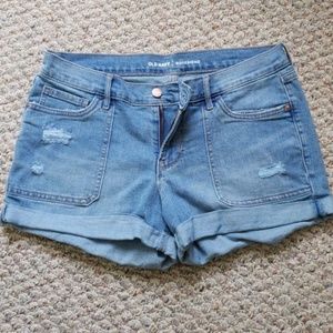 Old Navy distressed boyfriend shorts, size 8